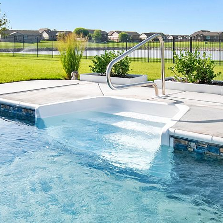 Fiberglass Walk-In Pool Steps