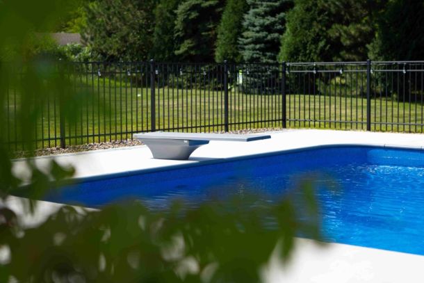 inground swimming pool diving board